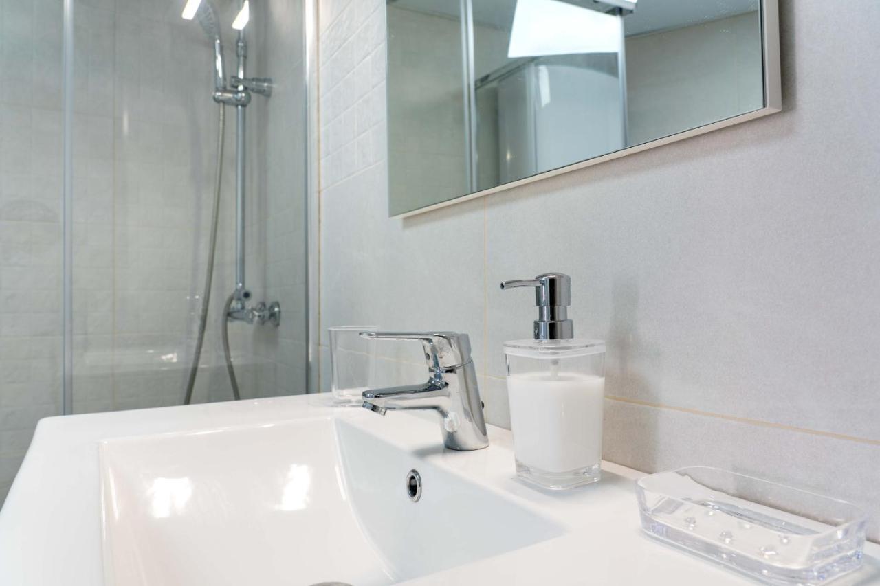 Apartamento Benalmadena Puerto Marina 아파트 외부 사진
